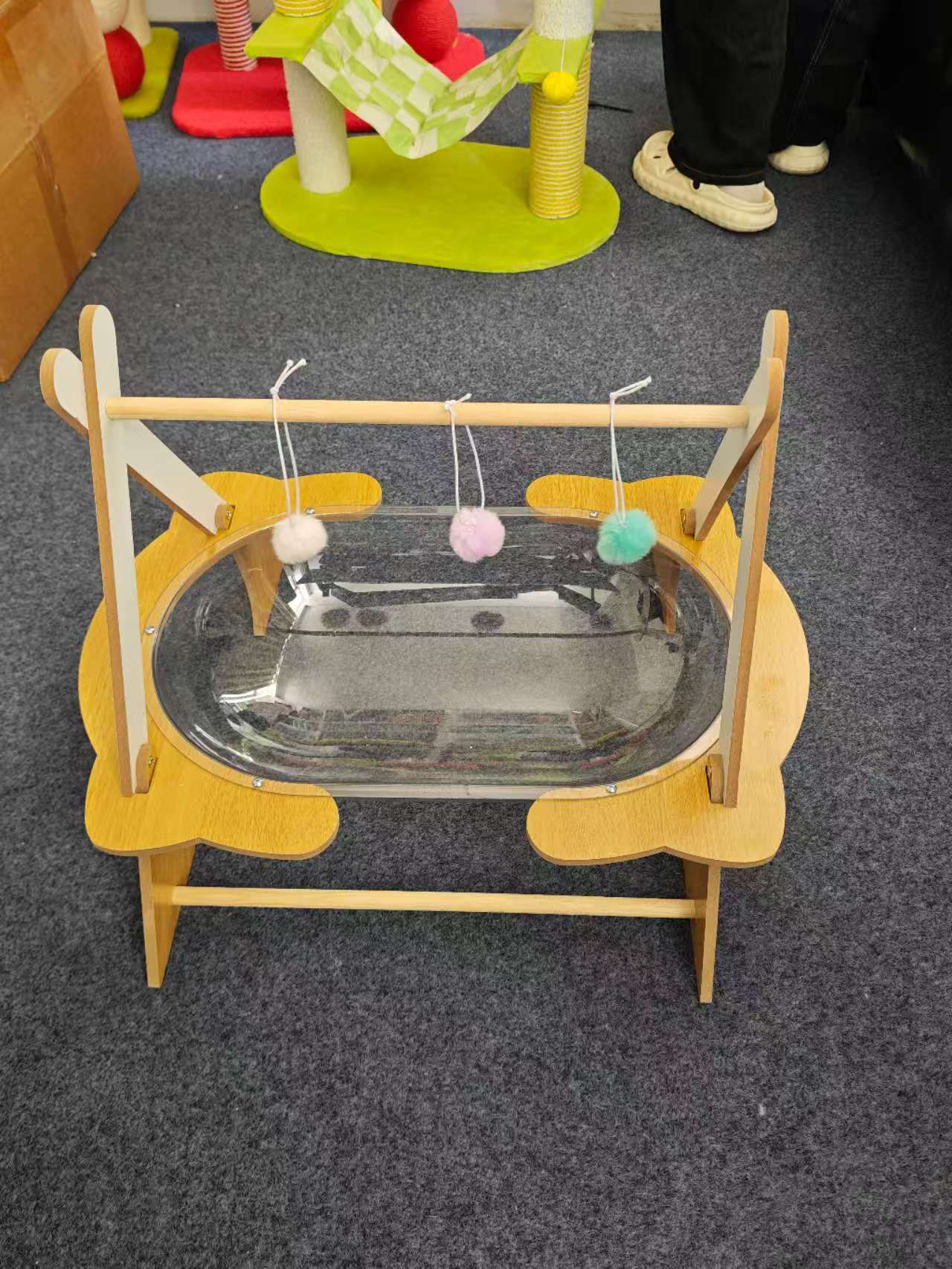 Cat cradle bed front view