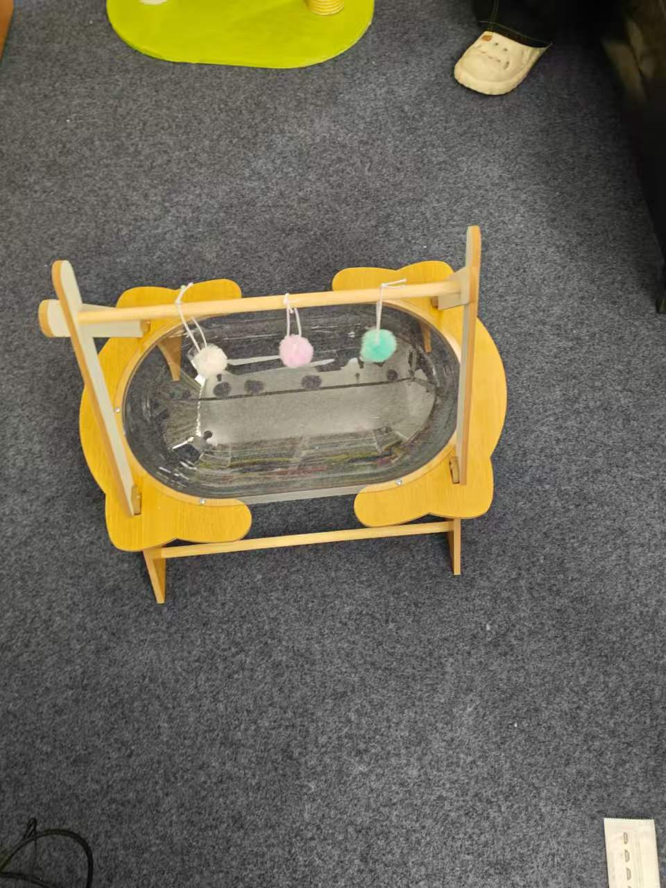 Cat cradle bed top view