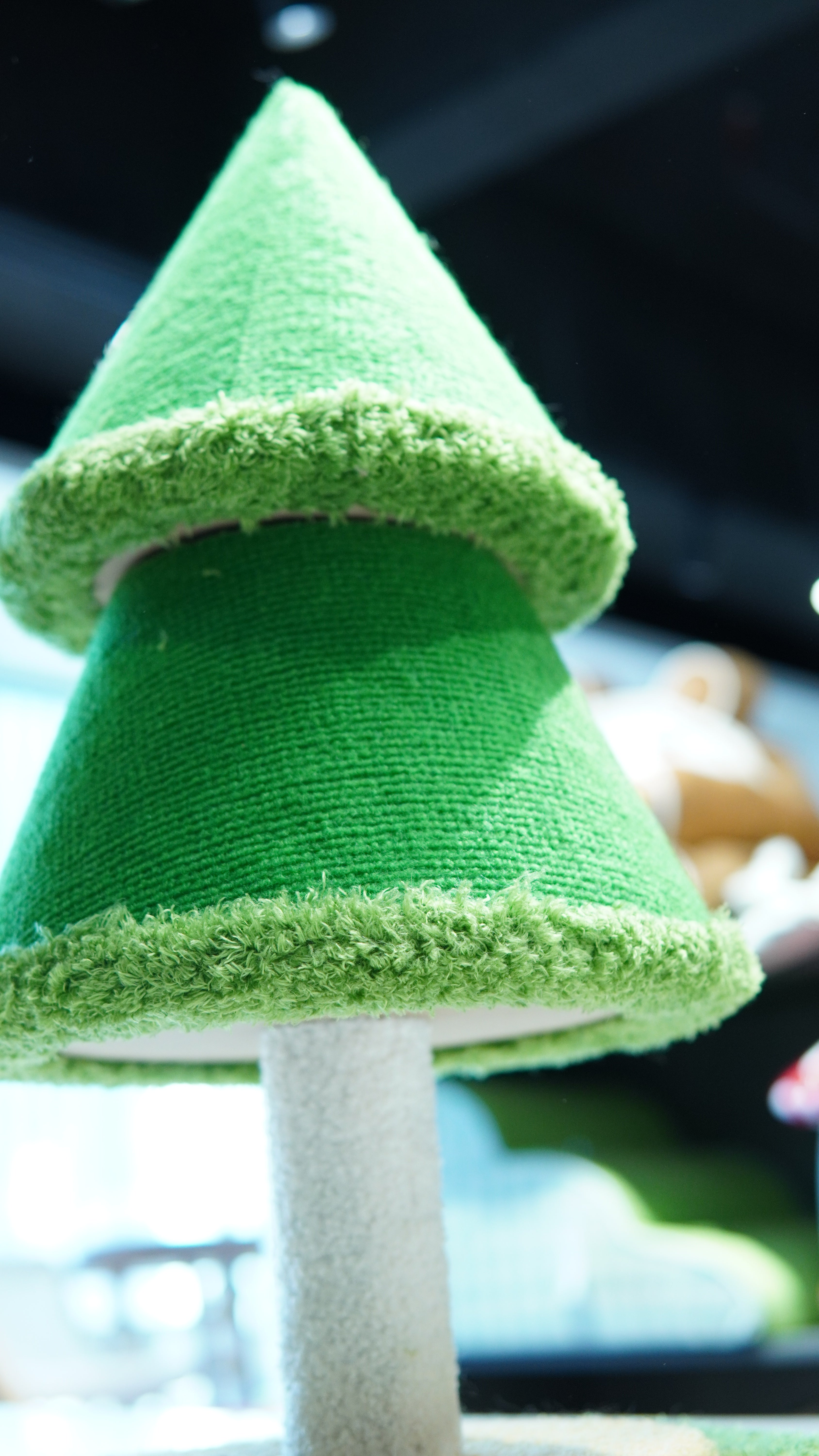 Christmas Tree Cat Scratcher - close-up detail